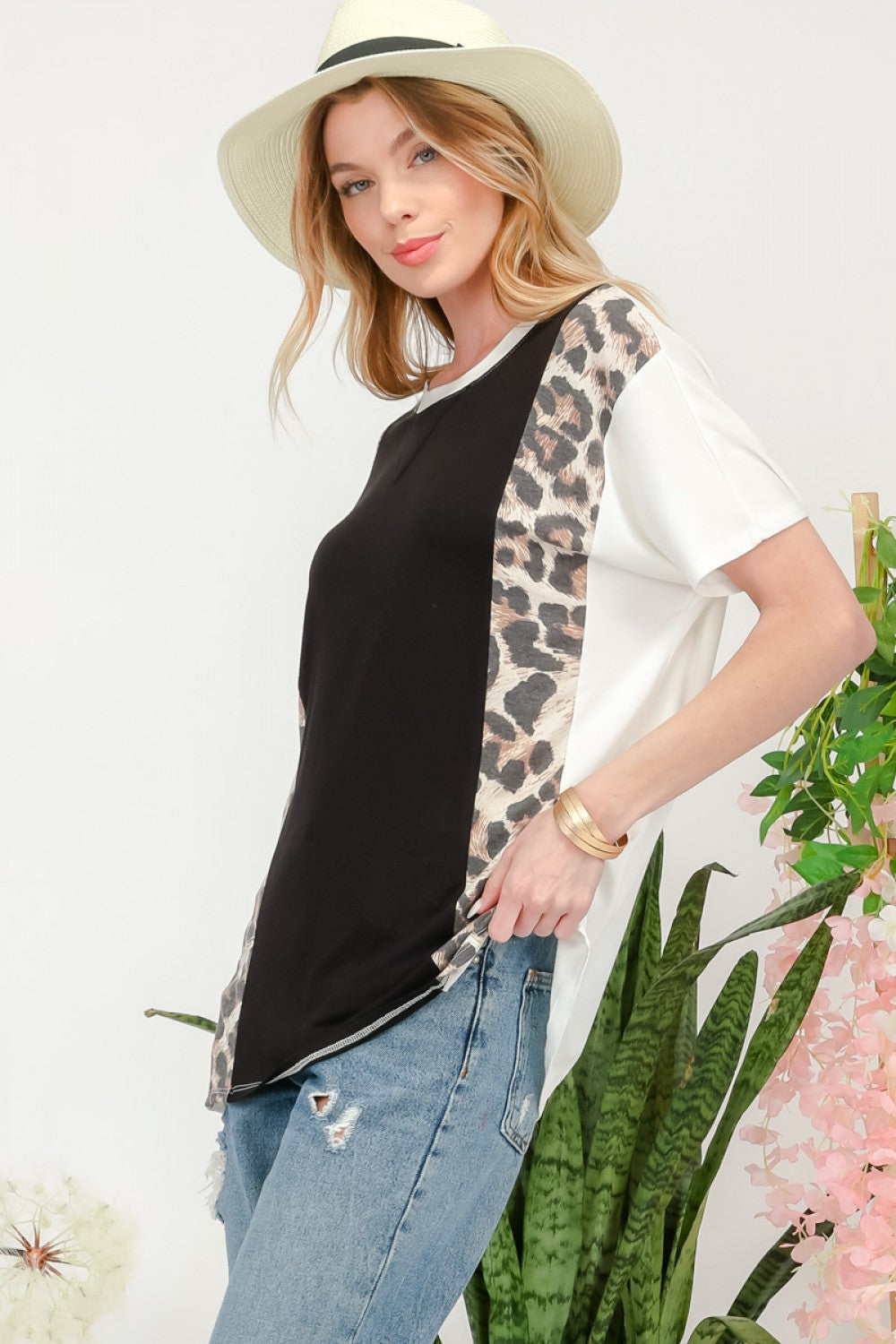 Celeste Camiseta con bloques de color de leopardo de tamaño completo