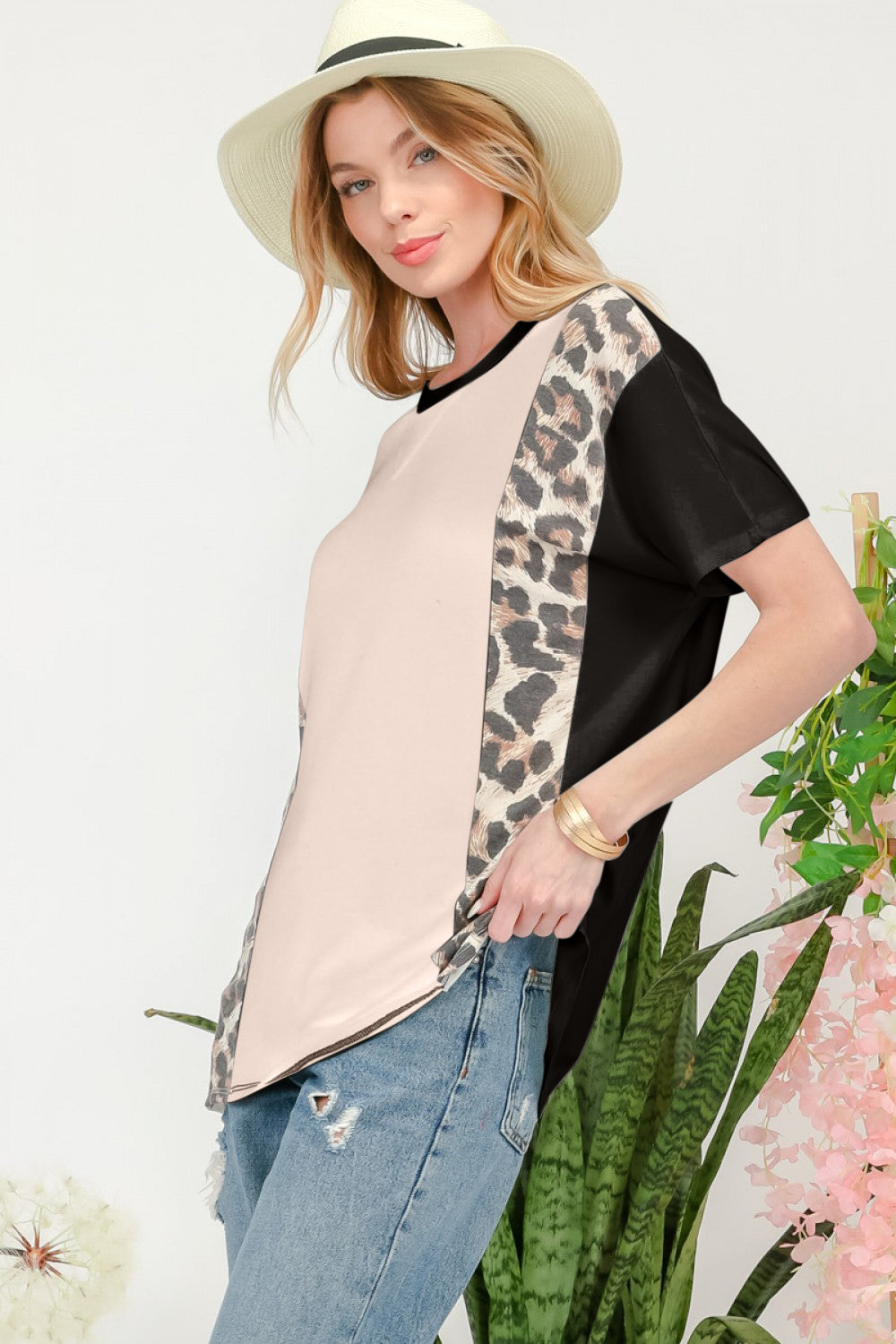 Celeste Camiseta con bloques de color de leopardo de tamaño completo