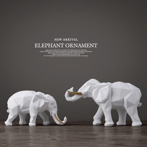 Elefante ornamental con diseño geométrico.