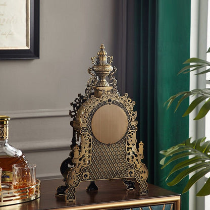 Luxury Table Clock with European Vintage Design
