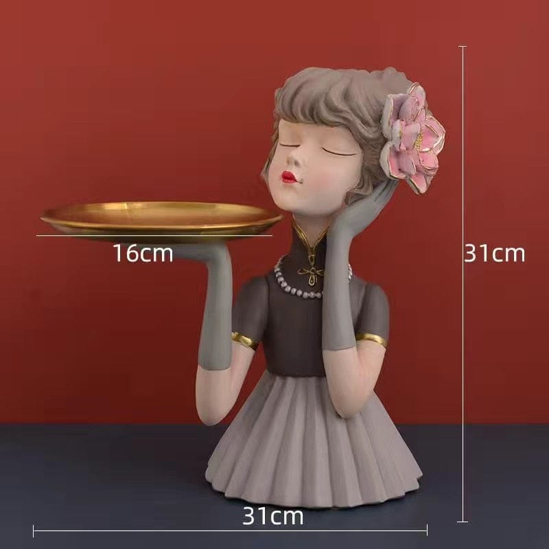 Figurine of a Vintage Beauty Duchess